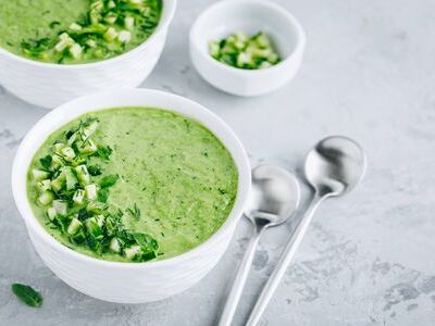 Soupe de concombre&nbsp;froide